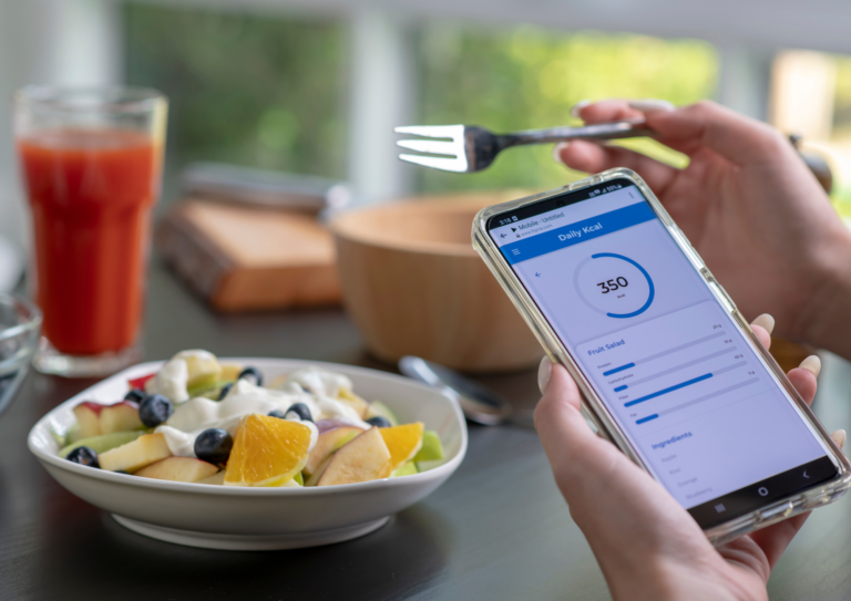 Perte de poids : faut-il compter les calories ou privilégier la qualité des aliments ?